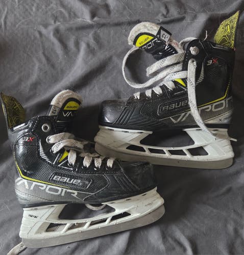 Bauer Vapor 3X Hockey Skates Regular Width 13