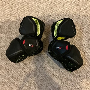 Junior Small Bauer Vapor 3x Elbow Pads (Used)