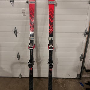 2 pairs Volkl Racetiger GS 183 cm Skis with Bindings din 16 (Used)