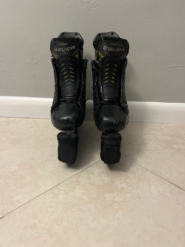 Bauer Supreme UltraSonic Hockey Skates Regular Width 6.5 (Used)