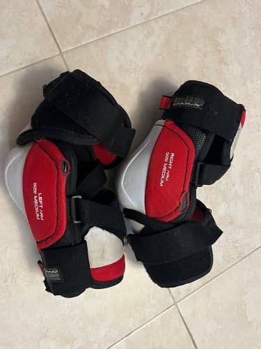 Senior Medium CCM JetSpeed FT485 Elbow Pads (Used)