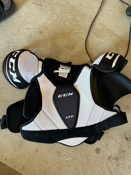 Small Junior CCM LTP Shoulder Pads (Used)