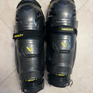 Intermediate Bauer Supreme Mach 13" Shin Pads (Used)