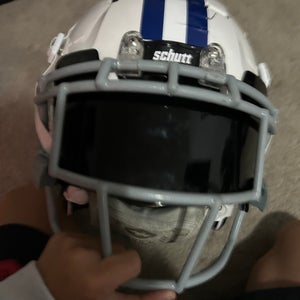 Small Youth Schutt F7 Helmet (Used)