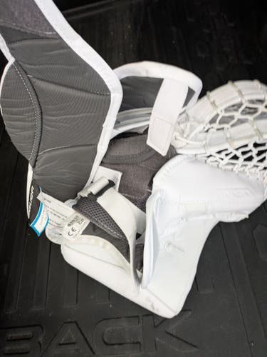 2023 Bauer Vapor X5 Pro Regular (New)