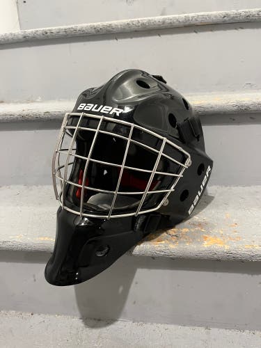 Senior Bauer NME 7 Fit 3 Goalie Mask (Used)