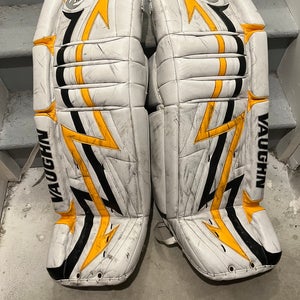 34" +2 Vaughn Velocity V3 Pro Series Goalie Leg Pads (Used)