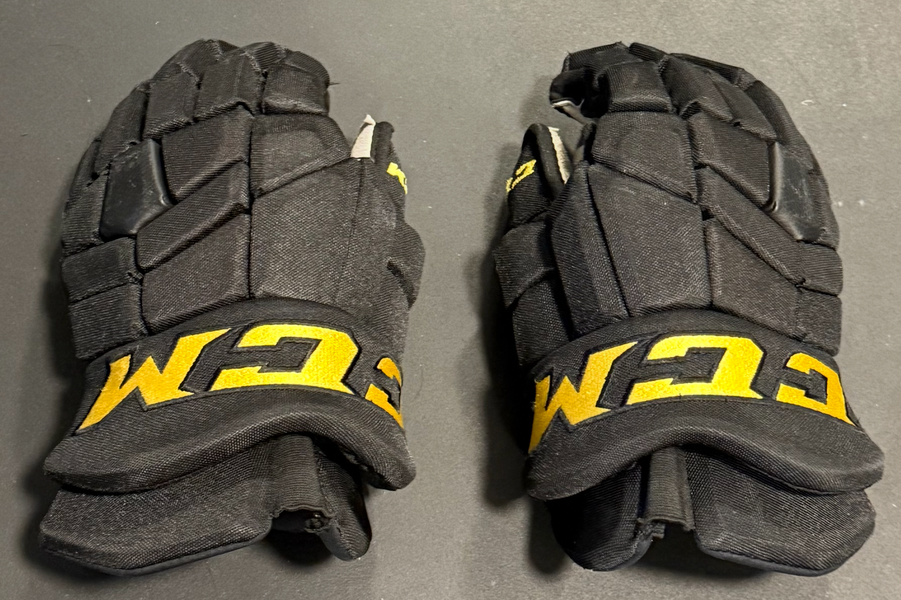 CCM Vancouver Canucks HGTK Gloves 14" Skate Logo (Used)