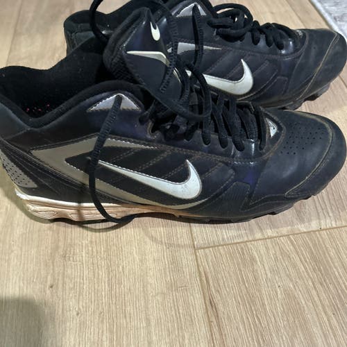 Black Men's Size M 8.5 (W 9.5) Nike