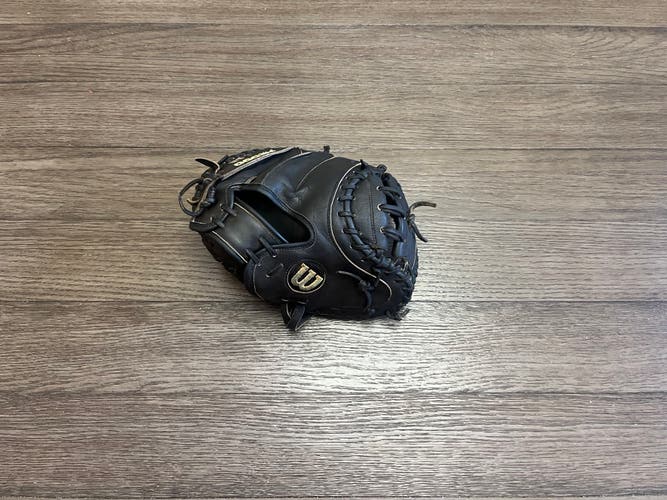 Wilson A2000 DPCM 33" Catchers Mitt