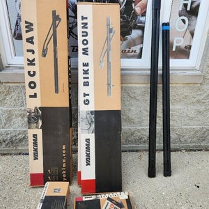 YAKIMA LOCKJAW 4 BIKE ROOF RACKS WITH MOUNTS