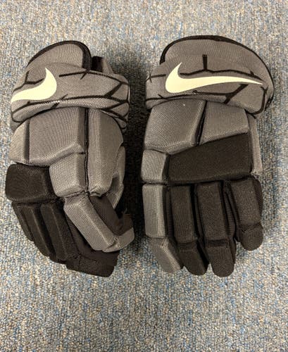 Nike Vapor LT Lacrosse Gloves Youth Small (Used)