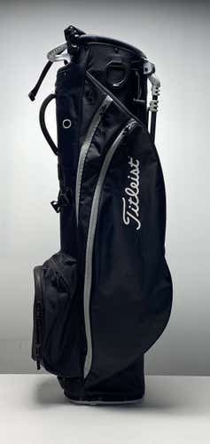 Titleist Players 4 Carbon Stand Bag Black 4-Way Divide Dual Strap Golf Bag