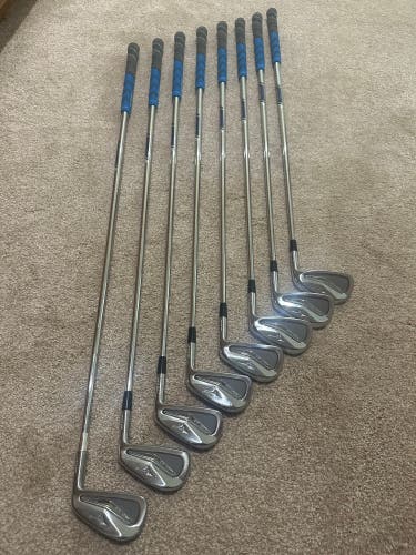 Men's Mizuno Right Handed Iron Set Extra Stiff Flex Steel Shaft (Used)