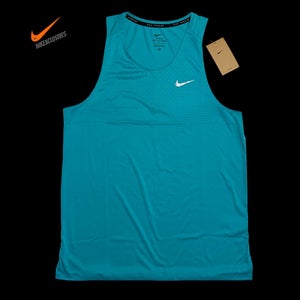 Nike Stride Men's Dri-FIT ADV Running Tank Top HV5210