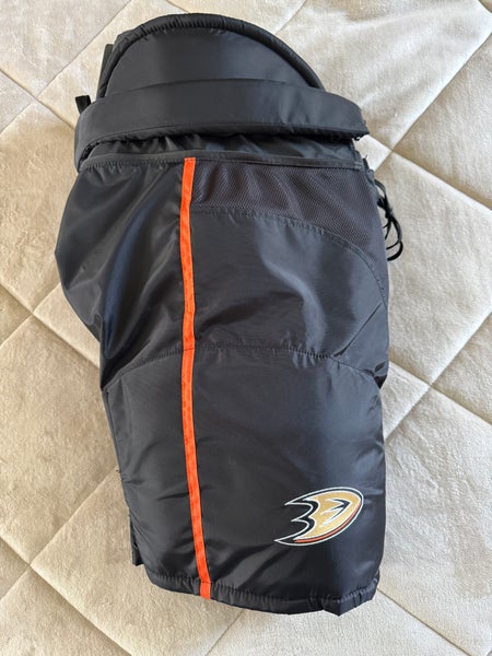 Anaheim Ducks Men's Senior Medium CCM HP45 Hockey Pants Pro Stock (New)