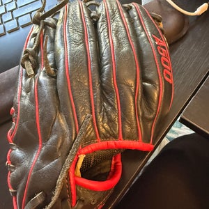 Wilson A500 RH Infield Baseball Glove 10.5" (Used)