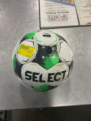 Used Select THOR All Size Soccer Ball White 5 11614-S000221951