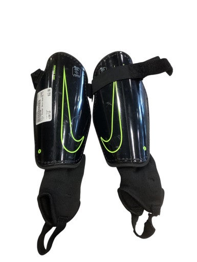 Used Nike Soccer Shin Guards Youth Black LG 11884-S000052883