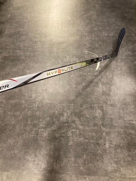 Junior Bauer Vapor Hyperlite 2 Hockey Stick Left Hand P28 (Used)