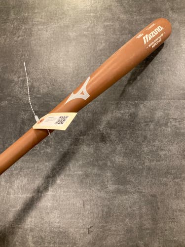 Mizuno Bat BBCOR Certified Wood 34" (Used)