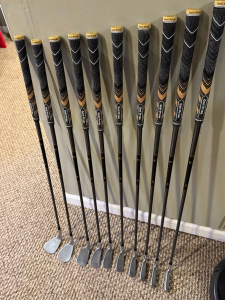 Mens PXG 0311 P GEN6 Right Handed Iron Set Stiff Flex 4 - 9, PW, GW, SW, LW Steel/Fiber Shaft (Used)