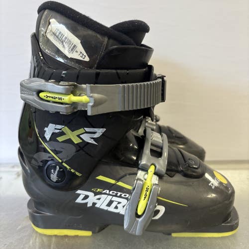 Mondo Size 21.5 US Kids Size 3 DALBELLO FXR 4 FACTOR SKI BOOTS   EXCELLENT COND