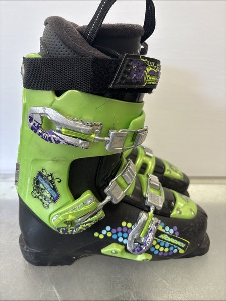 Mondo Size 24.5 US Size 6.5 / 7.5 NORDICA ICE OF SPADES SKI BOOTS