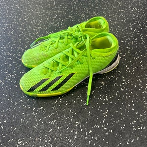 Used Adidas Soccer Indoor Shoes Green Junior 04.5 11849-S000031922