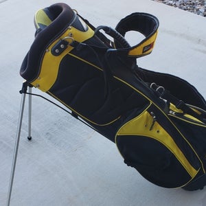 EXCELLENT MIZUNO BLACK & YELLOW 5 WAY STAND GOLF BAG   AZ925
