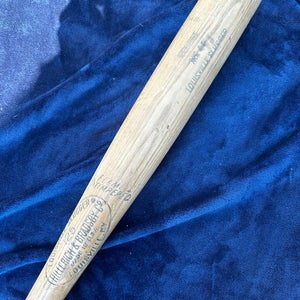 Louisville Slugger Genuine 125 Ash Bat Ash 34" (Used)