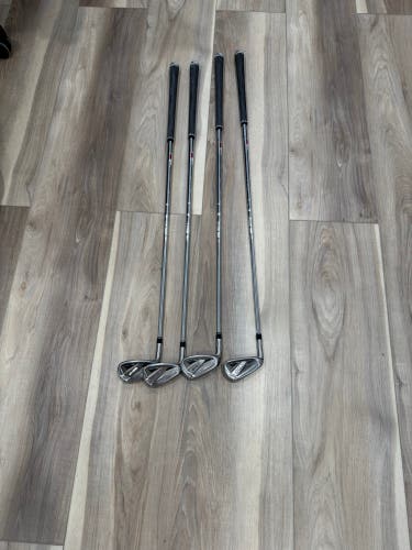 Men's TaylorMade SIM2 MAX Left Hand Iron Set Regular Flex (4 Clubs) #7 - #9, PW Steel Shaft (Used)