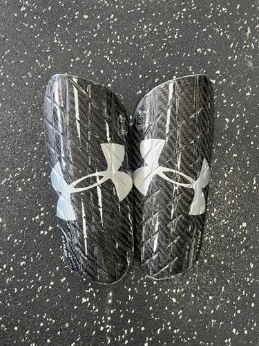 Used Under Armour Soccer Shin Guards Adult Black Senior 11849-S000031720