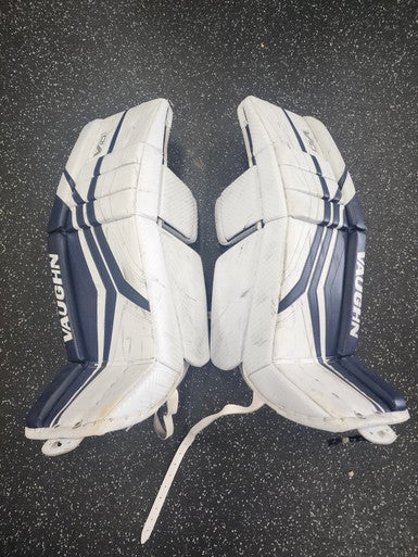 Used Vaughn VELOCITY V10 Goalie Leg Pads Inter White 31+2 11849-S000031790