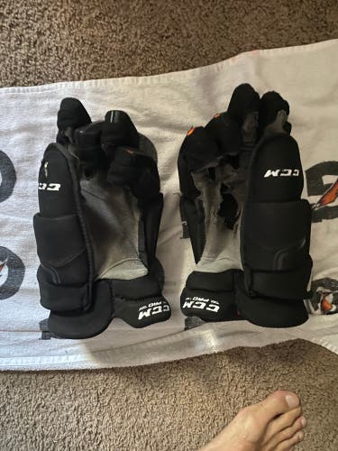 CCM Pro Model Gloves 15" (Used)