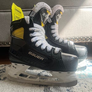 Bauer Supreme 3S Pro Hockey Skates Regular Width 12.5 (Used)