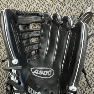 Wilson A900 RH Baseball Glove 12.25" (New)