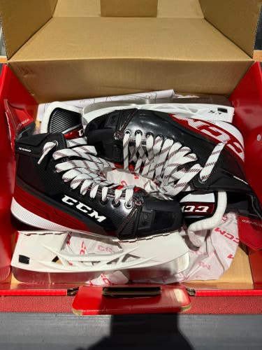 CCM JetSpeed FT4 Hockey Skates Size 7 Regular Width (New)