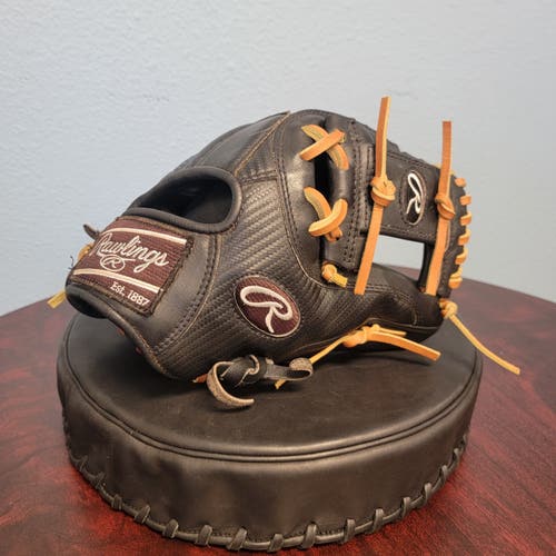 Heart of the Hide PROR204-2BBCF Baseball Glove 11.5" RHT PRISTINE CONDITION