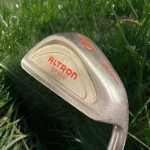 Men's Mizuno Right Handed Pitching Wedge Regular Flex Steel Shaft (Used)