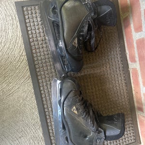 Graf DM1080 Hockey Goalie Skates 9 (Used)