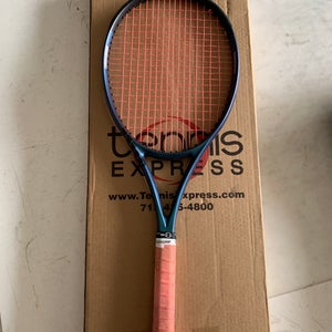 Ultra 100L Tennis Racquet - Adult Used (Retail $282.80)