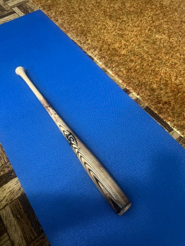Louisville Slugger MLB Prime Ash Bat 30 oz 33" (Used)