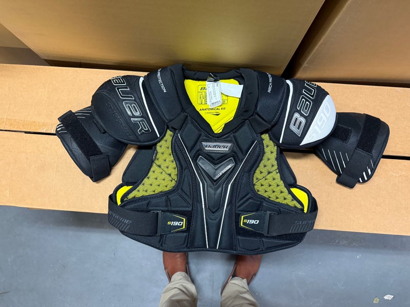 Men's XL Senior Bauer Supreme S190 Shoulder Pads (Used)