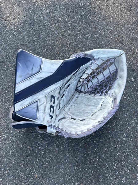 CCM Axis Pro Regular (Used)