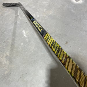CCM Super Tacks AS-VI Pro Stock Hockey Stick Grip 80 Flex P28 Left 2797