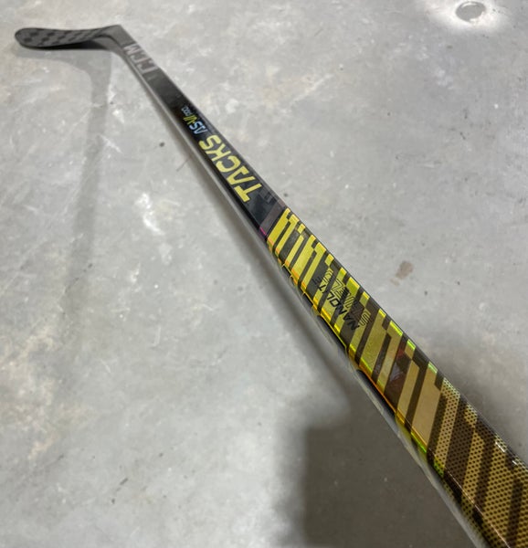 CCM Super Tacks AS-VI Pro Stock Hockey Stick Grip 80 Flex P28 Left 2797