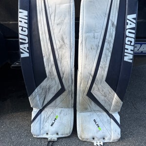 34" Vaughn Ventus SLR2 Pro Carbon Goalie Leg Pads (Used)
