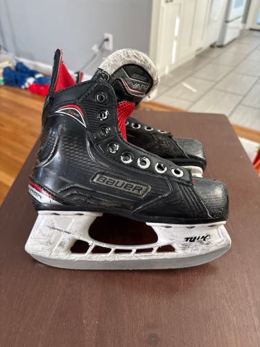 Bauer Vapor X500 Hockey Skates Regular Width 12 (Used)