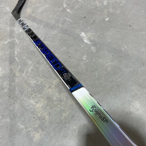 CCM JETSPEED FT6 PRO, Pro Stock Hockey Stick Grip P90M 100 Flex Right 2972